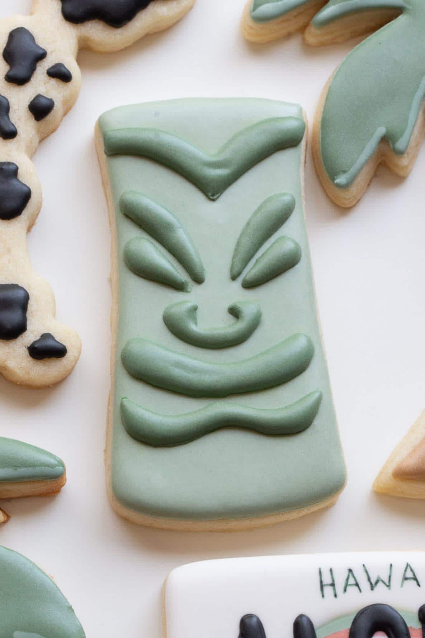 Tiki Head Cookie Cutter