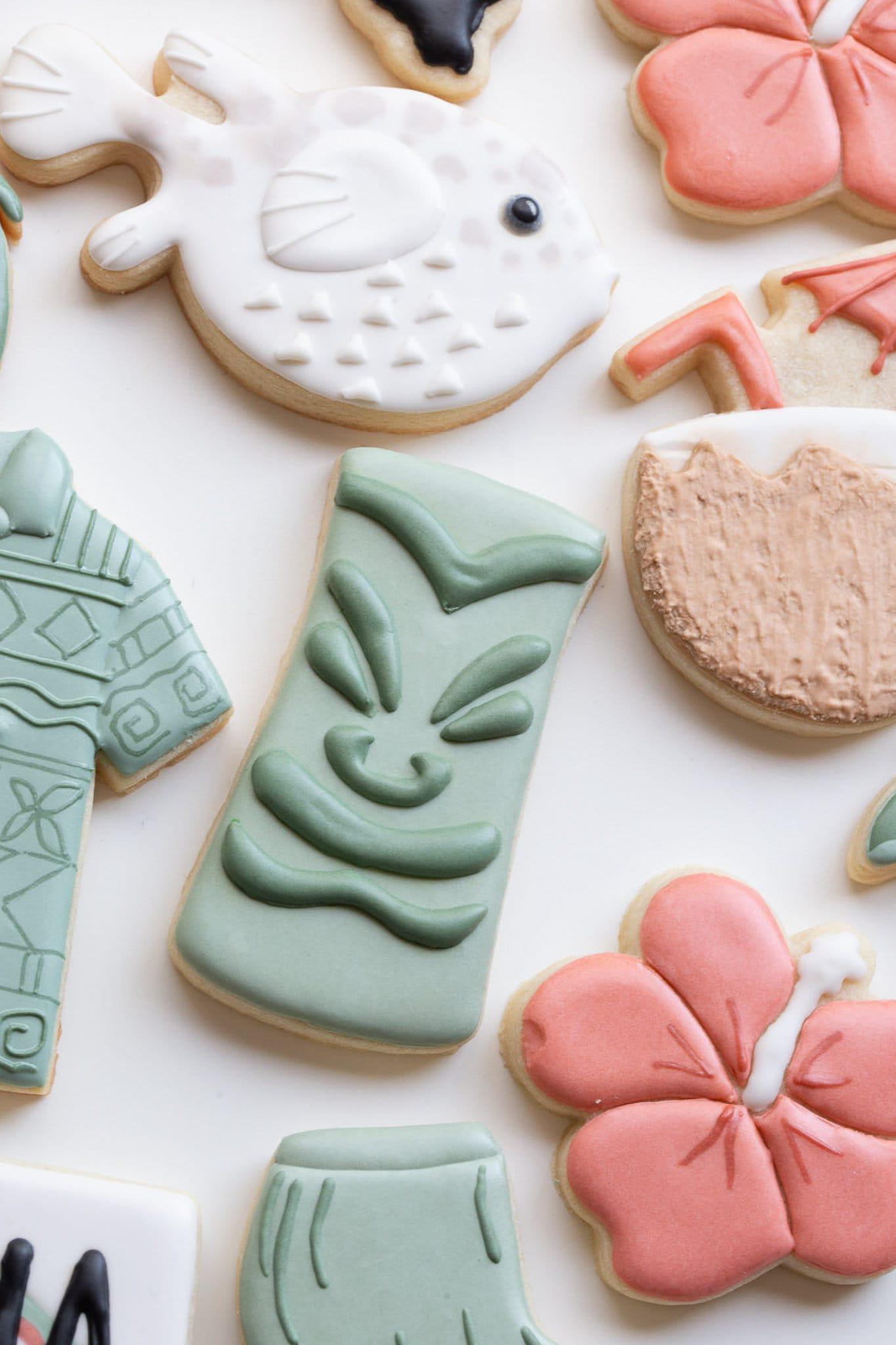 Tiki Head Cookie Cutter